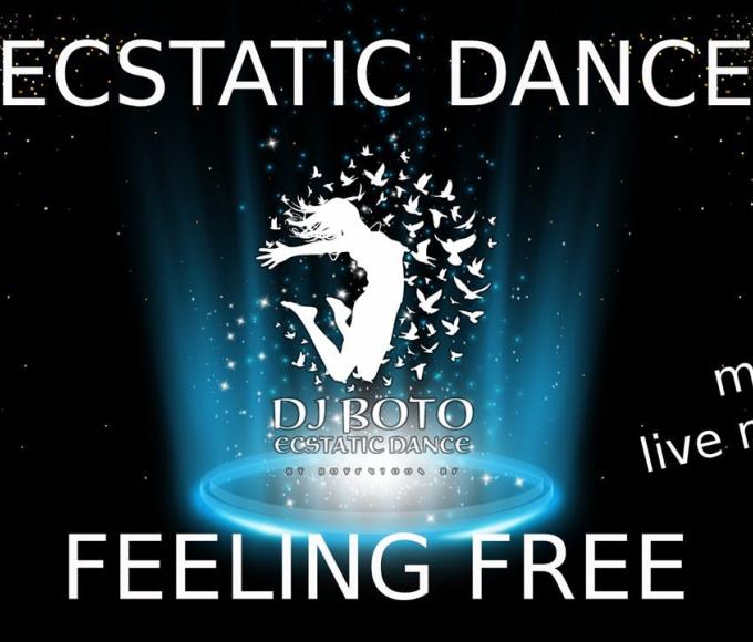 Ecstatic Dance met live muziek 'Feeling Free' - DJ Boto © Boventoon