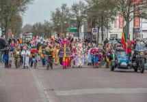 De carnavalstoet van 2020 op de Bredabaan